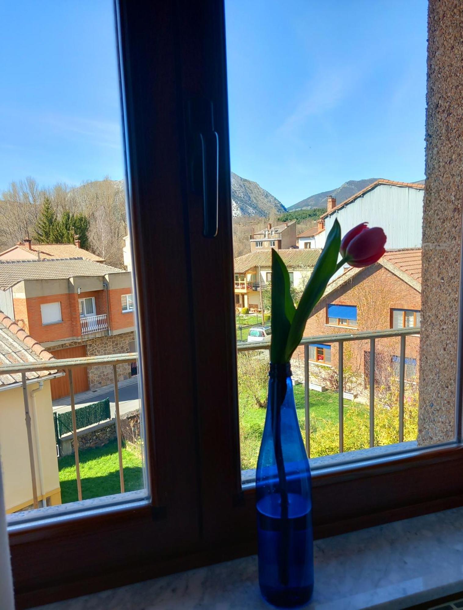 Hotel Rural Orquidea Velilla del Rio Carrion 외부 사진